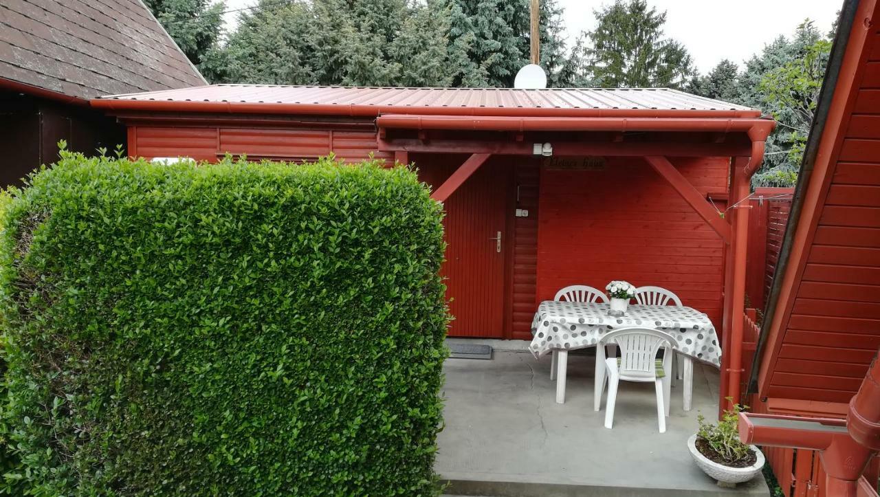 Keri Apartman Mosonmagyarovar Luaran gambar